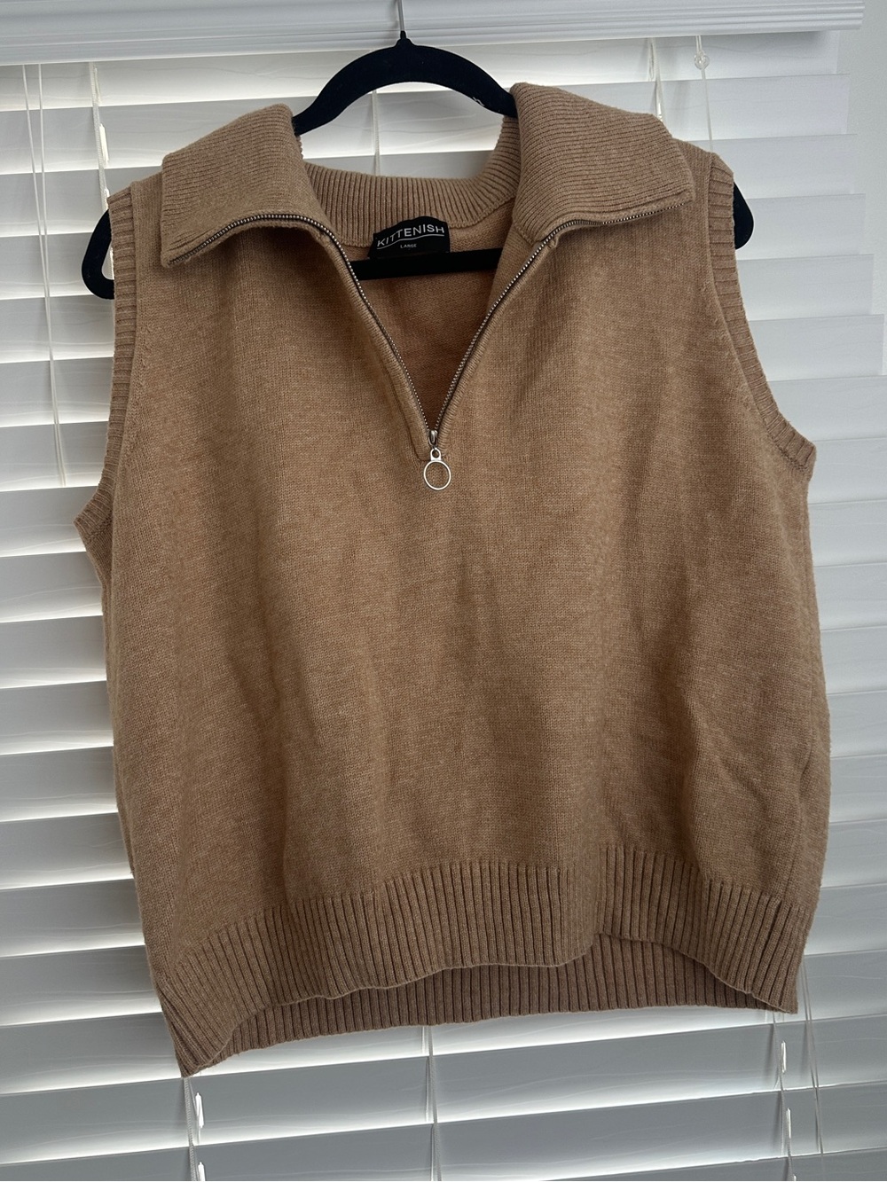 Kittenish by Jessie James Decker- Tan Sweater Vest